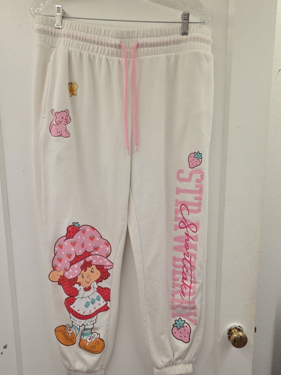 Strawberry Shortcake Pants - Strawberry Shortcake Graphic Jogger Sweatpants White Pink Size Large